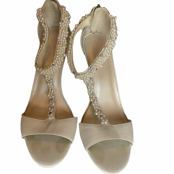 David's Bridal Shoes - David's Bridal Pearl and Crystal T-Strap Sandals